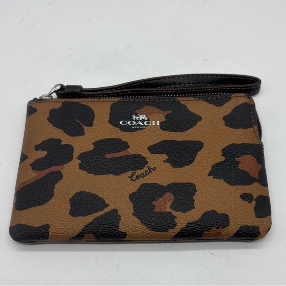 Coach Corner Zip Wristlet Pouch Wallet With Leopard Print Retired 6.25”x4” CC871 - Picture 1 of 7